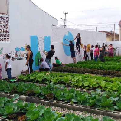 Cocriação Interdisciplinar Horta Comunitária Sementes do Amanhã